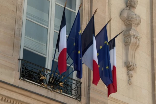 "CRNI DAN ZA EVROPU" Francuzi u neverici, traže da se protiv Vašingtona smesta primeni najmoćnija mera