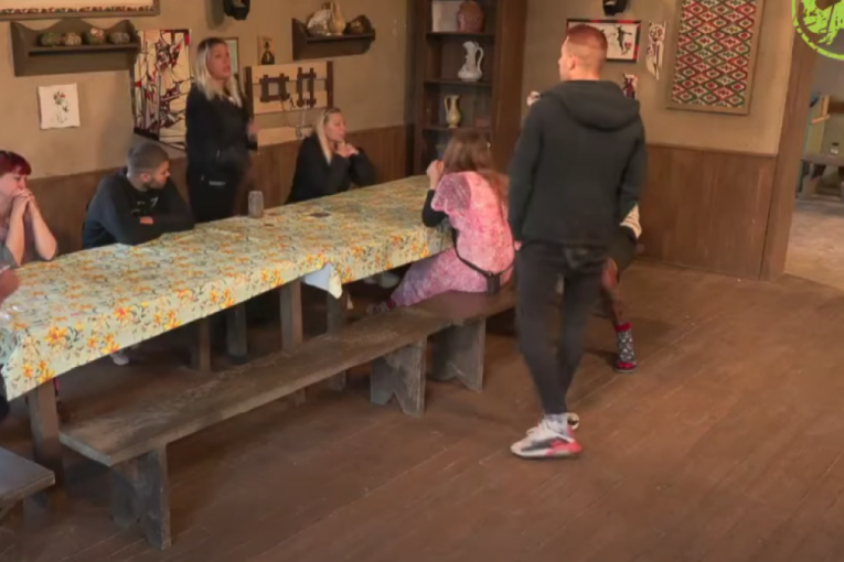 Elena Petrović i Boža Džons