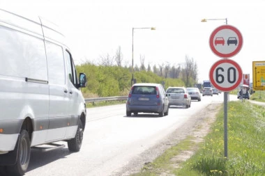 TEŠKO POVREĐEN MUŠKARAC U UDESU NA ZRENJANINSKOM PUTU! Hitna imala pune ruke posla