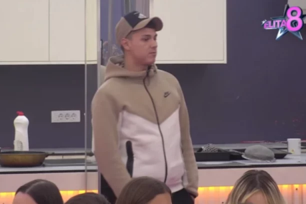 AU, HAOS EPSKIH RAZMERA! PEJA progovorio o MAMI ZLATI, Ena ŽUSTRO UZVRAĆA sa ASMINOM - strasti bukte! (GALERIJA)