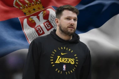 LUKA, SRBINE! Dončić grli Lebrona, a sluša NAŠU MUZIKU - Amerikanci ODLEPILI za ovom pesmom! (VIDEO)