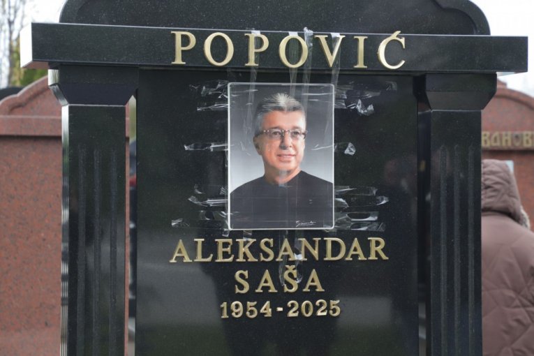 Spomenik Saše Popovića