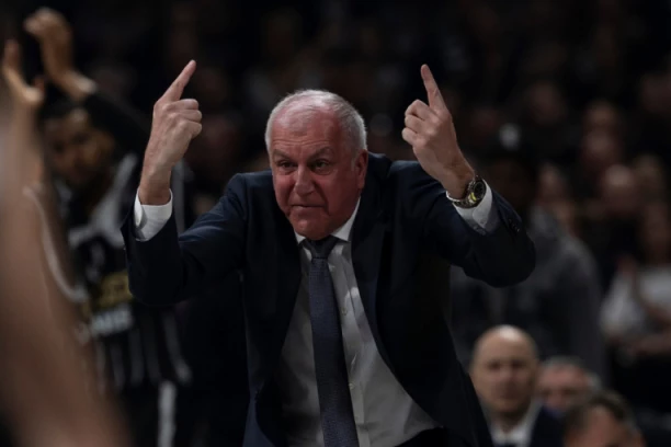 BUĐENJE NADE ILI POTPUNI KRAH? Pobeda je imperativ - evo gde možete pratiti gostovanje Partizana u Podgorici!