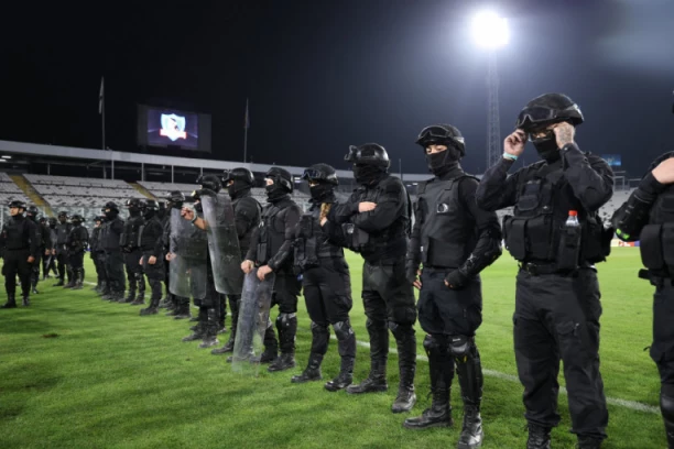 TRAGEDIJA: Južna Amerika zavijena u crno - dvojica navijača stradala uoči meča Kupa libertadores! (FOTO GALERIJA)