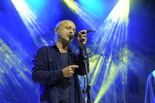 KO JE MILE KEKIN, KOJI JE DANAS UHAPŠEN U AKCIJI USKOKA? Žena mu se kandidovala za PREDSEDNIKA, a sada se sumnjiče za PRANJE NOVCA!