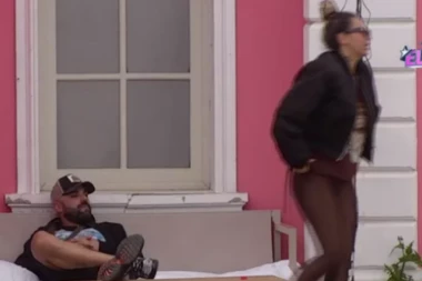 OVA POZNATA DAMA JE MAJKA LUKE VUJOVIĆA! Autorka velikih hitova PREKINULA ĆUTNJU, evo šta je PORUČILA NESUĐENOJ SNAJKI!