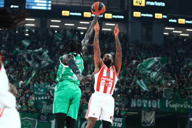 ZVEZDA MERIDIANBET TROJKAMA OBRNULA PANATU! Kodi se raspucao protiv prvaka Evrope!