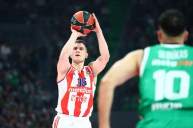 ŠUTERSKI OBRAČUN U ATINI! Atomska košarka Zvezde Meridianbet i Panatinaikosa! Nedović i Kodi vode glavnu reč!