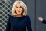 "OSTAVITE JE NA MIRU": Vlada Francuske skočila u zaštitu Brižit Makron! Prva dama nazvala feministkinje "PRLJAVIM IDIOTKINJAMA" (VIDEO)