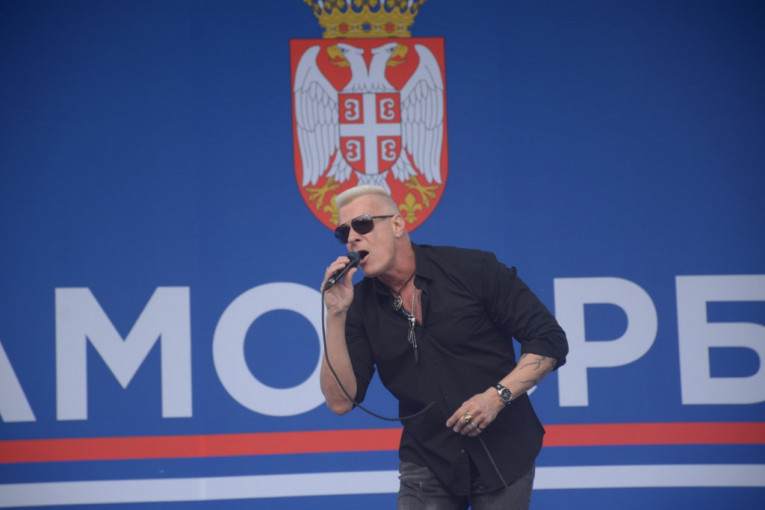 Đorđe David na skupu Ne damo Srbiju