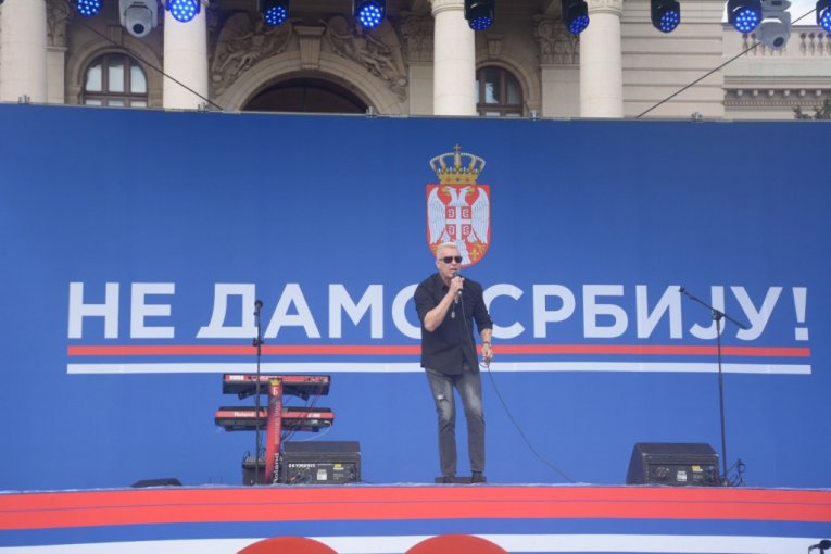 Đorđe David na skupu Ne damo Srbiju