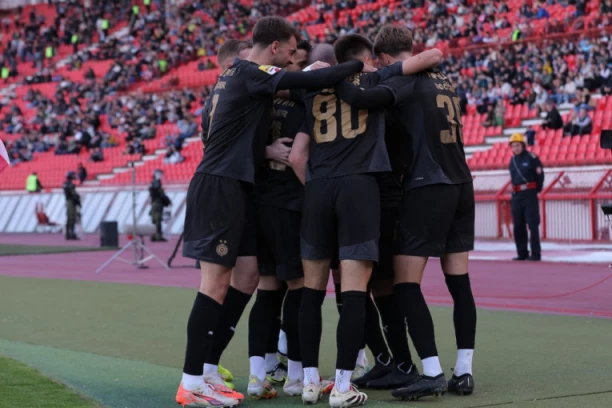 POČETAK NIJE OBEĆAVAO, ALI ZAVRŠNICA PRVOG DELA JE DONELA UZBUĐENJE! Partizan vodi i nastavlja fantastičan niz!