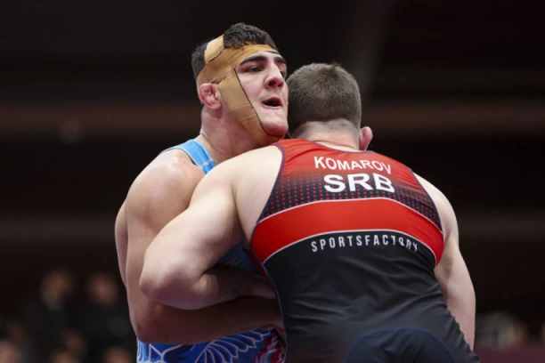 SRBIJO, RADUJ SE: Aleksandar Komarov obradovao naciju - osvojena je i treća medalja na EP!