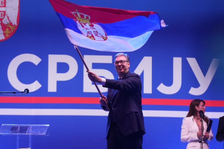 IMAMO JEDNU OSOBINU, KAKVU MNOGI NEMAJU! Moćna Vučićeva poruka koju je čula cela Srbija: KAD NAM NEKO DRŽAVU DIRNE...