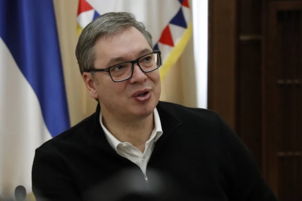 VUČIĆ GOVORI O VAŽNOJ TEMI: Predsednik se obraća u 17 časova!