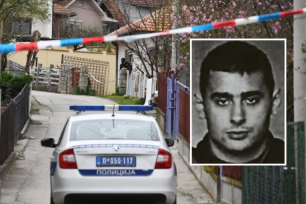 USTAO OD STOLA DA PREPARKIRA AUTO, PA UPAO U SMRTONOSNU ZASEDU! Dragan iz Rume brutalno izrešetan na kućnom pragu, ubica nikada nije pronađen!
