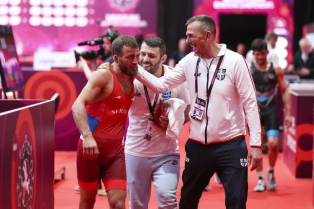 SRBIJO, RADUJ SE: Novo odličje stiže - Tibilov osvojio srebro na EP u Bratislavi!