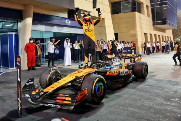 PJASTRI JE KRALJ BAHREINA: Australijanac ostavio Rasela i Norisa u oblaku prašine!