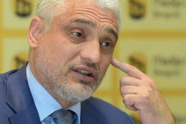 ČEDA JOVANOVIĆ HITNO OPERISAN!