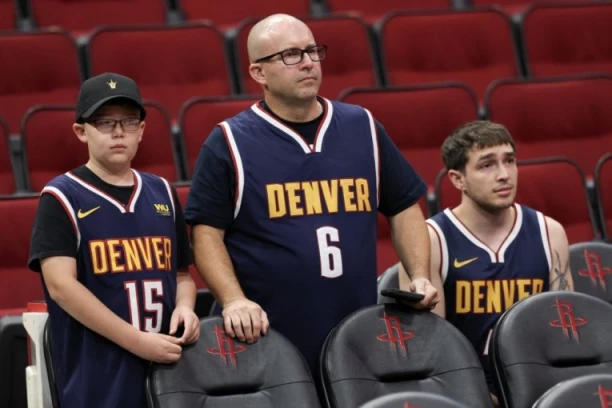 JOKIĆ JE GAZDA TEKSASA: Surova dominacija - Srbin je ove večeri "lak na obaraču"!