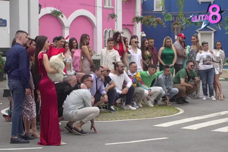 Elita 8 slikanje učesnice Vaskrs