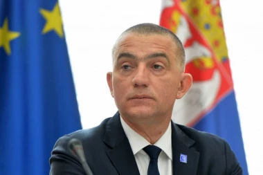 "PRITVOR U UŽICU ODREĐEN ZBOG NAPADA NA POLICIJU"! Vujić o pritiscima zbog uhapšenih blokadera: "ULICA NE MOŽE DA SUDI I PRESUĐUJE"!