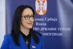 VLADA USVOJILA UREDBU O POVEĆANJU CENZUSA ZA DEČJI DODATAK! Evo koliko će iznositi ubuduće!