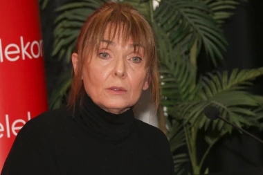 ZBOG ODLUKE O NEČIJEM ŽIVOTU I SMRTI TRAŽILA POMOĆ PSIHOTERAPEUTA: Naša glumica nije sanjala da može biti ovako strašno!