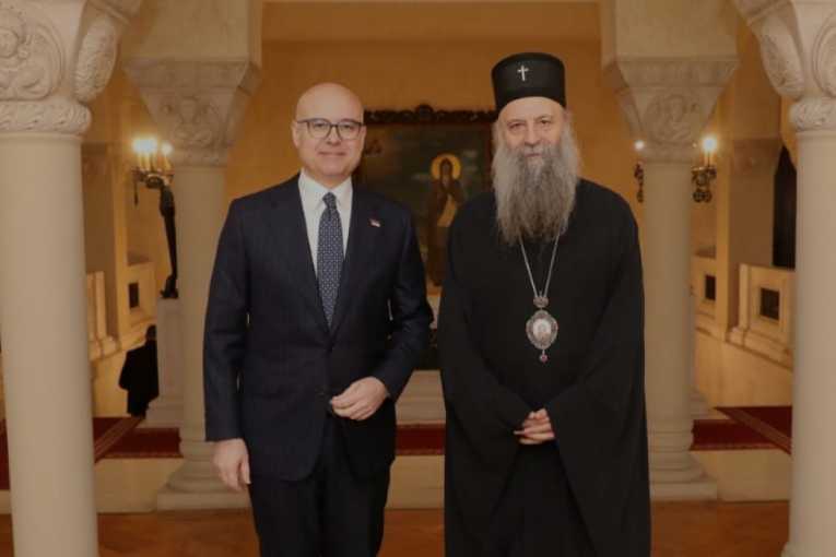 "NJEGOVOJ SVETOSTI IZRAZIO SAM ZAHVALNOST..." Patrijarh srpski Porfirije i Vučević imali srdačan razgovor! (FOTO)