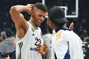 PRESUDILE PARTIJE PROTIV "VEČITIH RIVALA"! Edi Tavares dobio MVP nagradu!