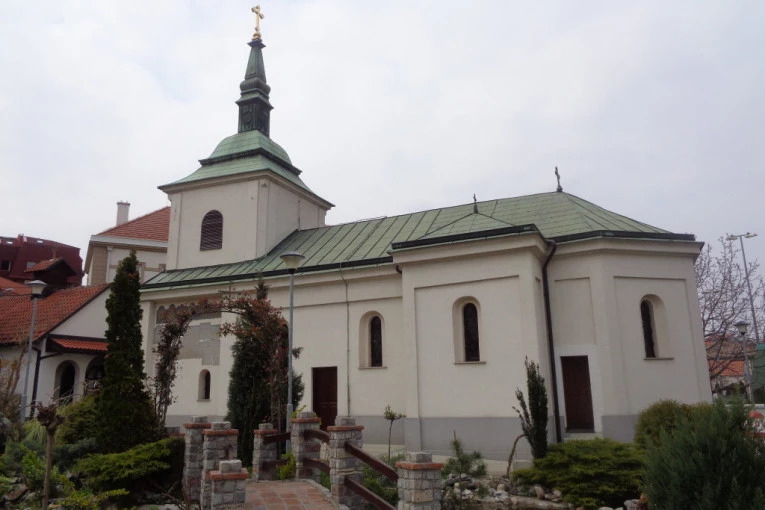 UHAPŠEN LOPOV KOJI JE UKRAO PRILOG IZ CRKVE U MIRIJEVU! Oglasio se MUP!