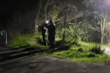 OVDE JE PRONAĐEN DEČAK KOJI JE NESTAO! Detalji drame u Vrčinu: Otišao u šetnju, pa se izgubio!