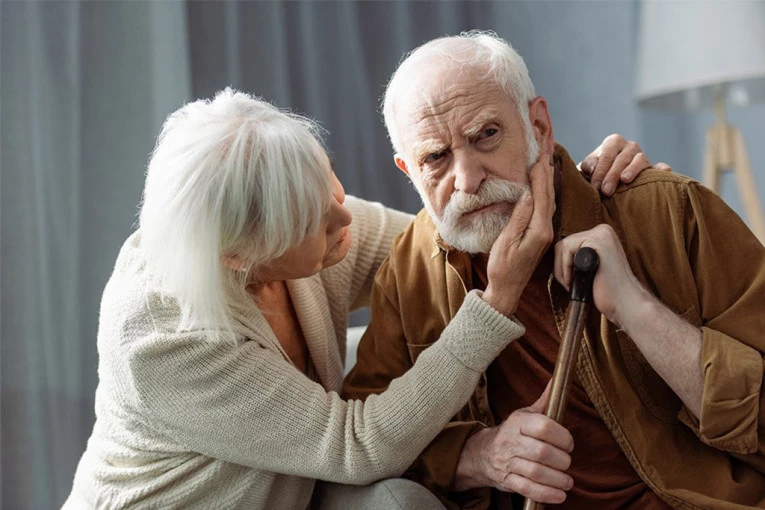 KADA BISTE ZNALI DA JEDNA NAMIRNICA SMANJUJE RIZIK OD ALCHAJMERA, DA LI BISTE JE JELI? Košta manje od 50 dinara, ali mnogi STRAHUJU od nje!