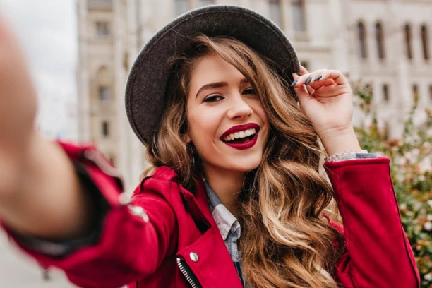 NA OVOM MESTU U SRBIJI TURISTI ČEKAJU U REDU DA BI SE FOTOGRAFISALI: Turistička atrakcija tokom cele godine