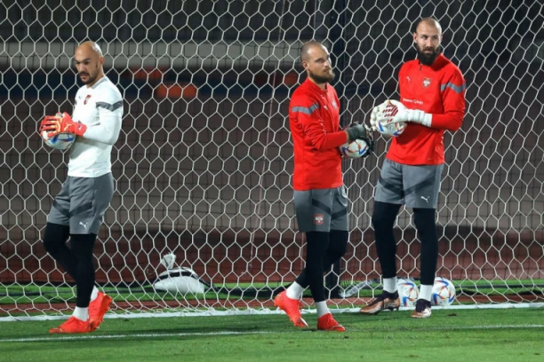 GOTOVO JE: Potpisuje Vanja Milinković-Savić!