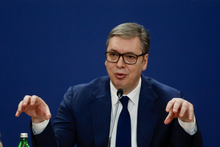 "KONAČNO SPROVOĐENJE OBOJENE REVOLICIJE POKUŠANO 15. MARTA"! Vučić: "Osuđujem blokadu RTS-a"!