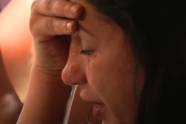 HITAN PREKID PROGRAMA! Oglasila se produkcija, TAKMIČARKA ZAVRŠILA U SUZAMA!