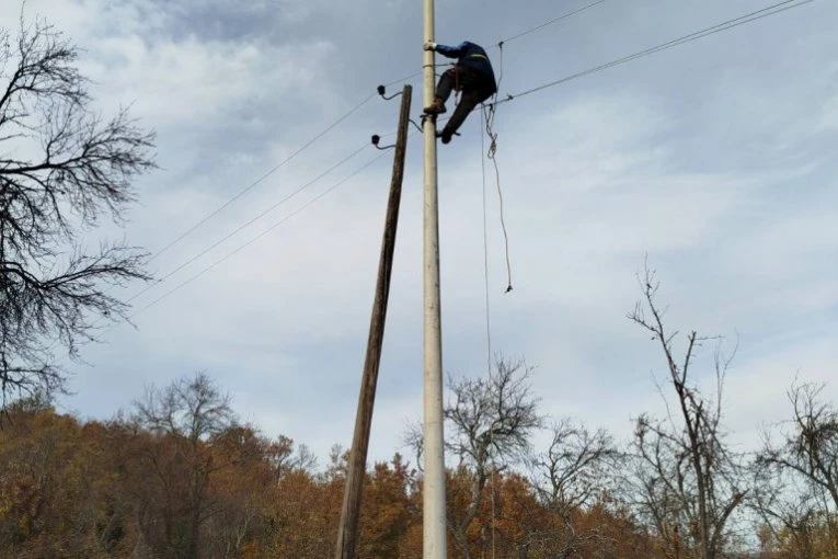 MEĆAVA IH NE ZAUSTAVLJA! Ovo su heroji koji spašavaju Srbiju - rizikuju svoje živote da bi pomogli drugima