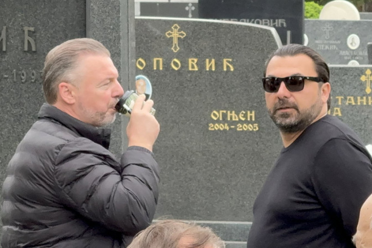 Simon i Jugoslav Karić