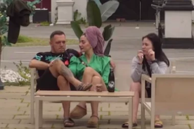 DRAMA DRMA "ELITU"! Gastoz pozeleneo od besa na Anđelu, OVO neće oprati ni Sava ni Dunav!