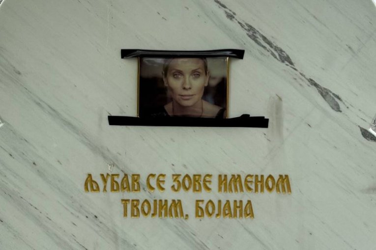 Bojana Janković spomenik Novo groblje Beograd voditeljka Pink