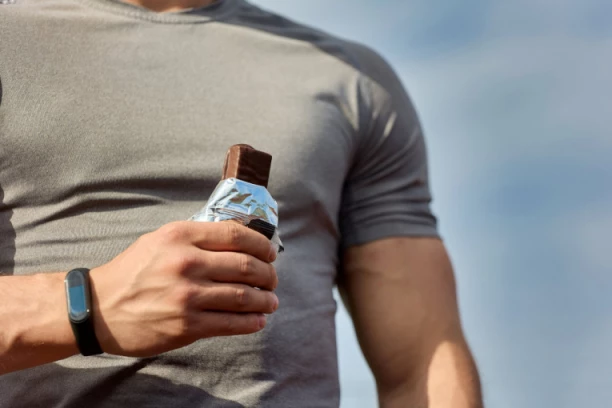 POVLAČI SE PROIZVOD KOJI SVI JEDU POSLE TRENINGA: Može biti rizičan po zdravlje