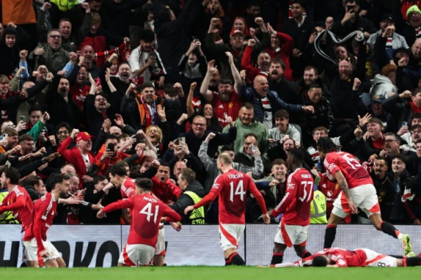 NESTVARNE SCENE! Dečak plakao zbog Junajteda, a onda se DESIO PREOKRET KOJI SE NE MOŽE REČIMA OPISATI (VIDEO)