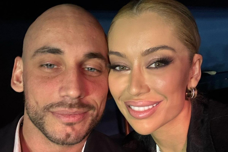 Tea Tairović sa mužem