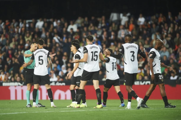 PRVIH 15 MINUTA UTAKMICE SPAVAJU! Ovaj tim u ovom periodu najviše prima golove!