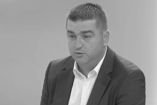 POGINUO DAN NAKON ROĐENDANA! Ko je poslanik Srđan Todorović koji je nastradao sa ženom i ćerkicom kod Banjaluke!