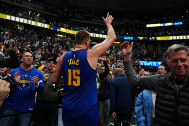 JOKIĆ BESAN KAO NIKADA RANIJE! Udario na NBA ligu: Meni ne dozvoljavaju ni pertle da vežem!