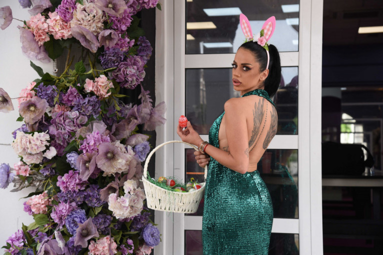 Uskršnje fotke Dragane Stojančević