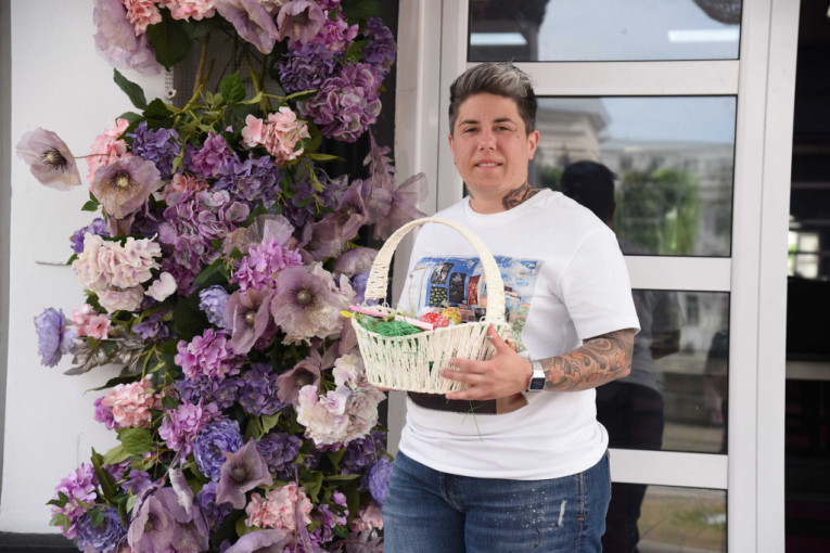 Uskršnje fotke Jovane Tomić Matore