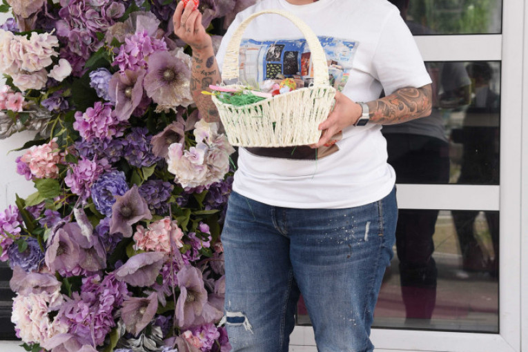 Uskršnje fotke Jovane Tomić Matore